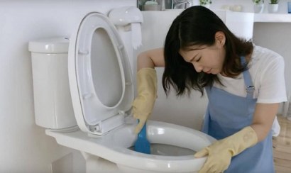     Cách tẩy trắng bồn cầu đã bị ố vàng hiệu quả