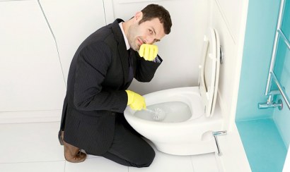 Cách xử lý bồn cầu bị hôi hiệu quả