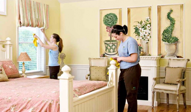 V&igrave; sao ph&ograve;ng ngủ lại xuất hiện m&ugrave;i ẩm mốc