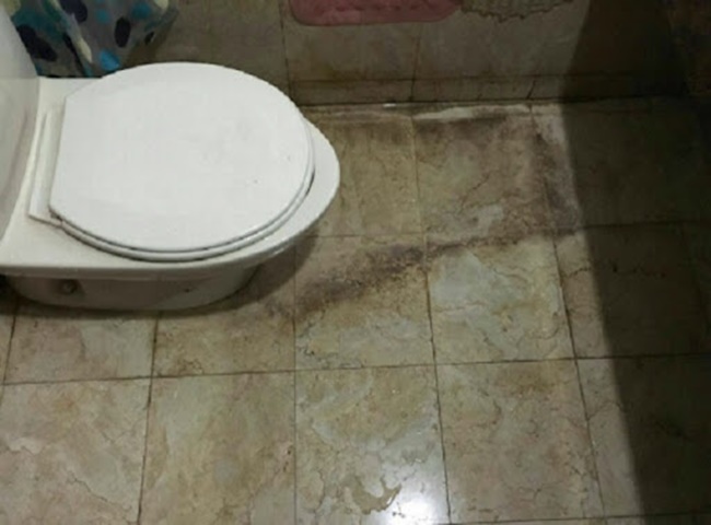 M&aacute;ch bạn 7 bước vệ sinh nh&agrave; tắm hiệu quả đơn giản tại nh&agrave;
