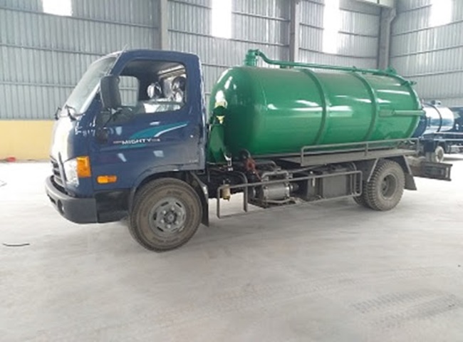 H&uacute;t chất thải c&ocirc;ng nghiệp quận 12 gi&aacute; rẻ, giảm 30%
