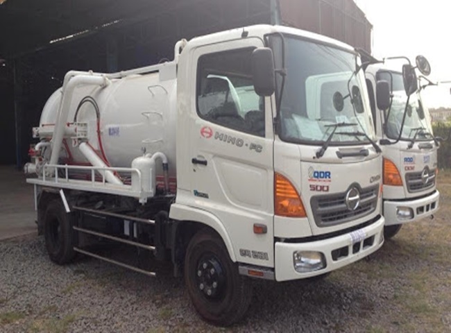 H&uacute;t chất thải c&ocirc;ng nghiệp quận 4 uy t&iacute;n, chuy&ecirc;n nghiệp