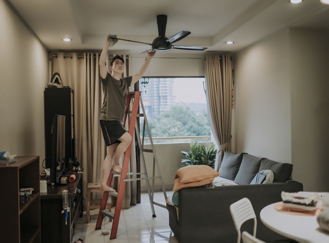 Mẹo hay vệ sinh nh&agrave; cửa hiệu quả kh&ocirc;ng phải ai cũng biết