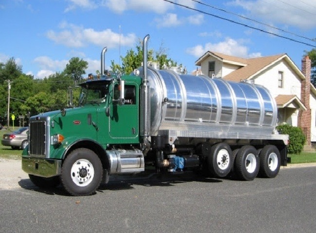 ​Dịch vụ r&uacute;t hầm cầu tại huyện H&oacute;c M&ocirc;n chất lượng