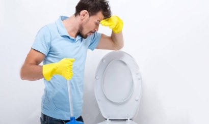 Cách khử mùi hôi nhà cầu an toàn, hiệu quả