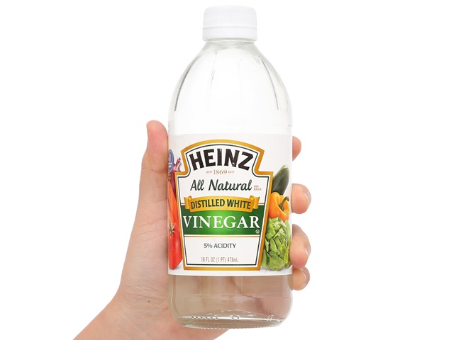 C&aacute;ch khử m&ugrave;i h&ocirc;i nh&agrave; cầu bằng giấm ăn