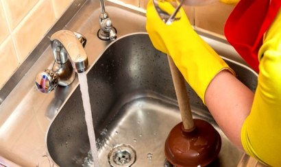 ​Dịch vụ thông nghẹt bồn rửa chén quận 10