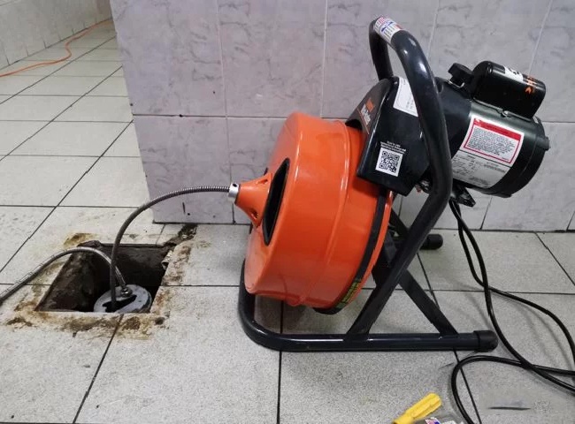Đơn vị th&ocirc;ng cống nghẹt quận G&ograve; Vấp xử l&yacute; quy tr&igrave;nh chuy&ecirc;n nghiệp