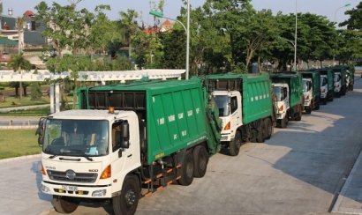 Thu gom rác thải công nghiệp Minh Đức giá rẻ, nhanh chóng, an toàn