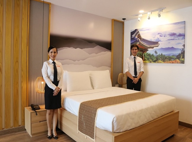 Dọn dẹp vệ sinh kh&aacute;ch sạn