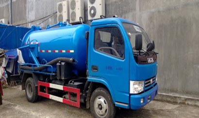 Hút chất thải công nghiệp quận 10 nhanh chóng, chất lượng