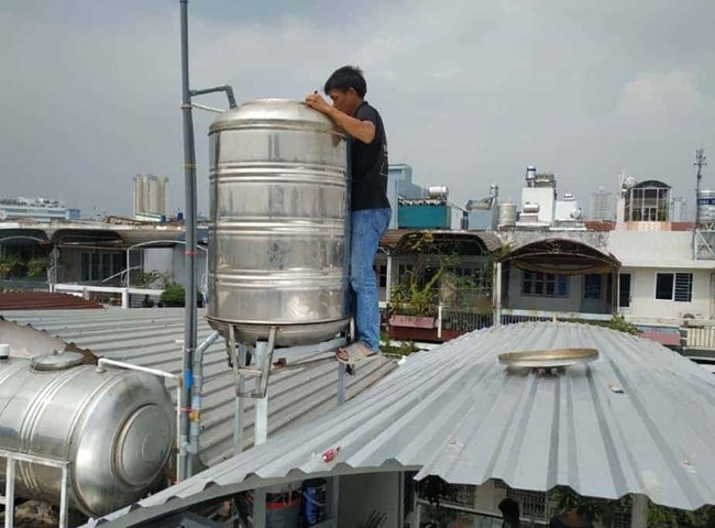 C&ocirc;ng ty vệ sinh bồn nước Quận 6